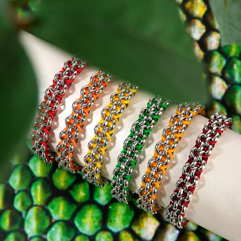 Rote Panda-Glieder | Mini-Kismet-Armband | Rot x Silber